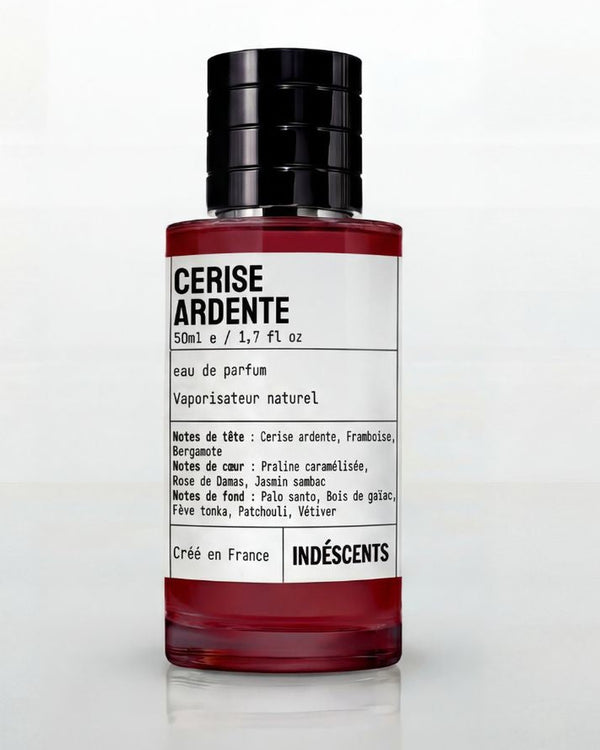 Flacon Cerise Ardente Indéscents 50 ml, eau de parfum inspirée de Kayali Lovefest Burning Cherry, notes cerise et praline